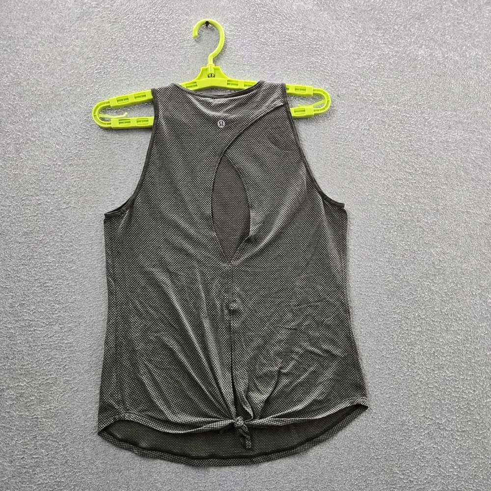 Lululemon Women Tank Top 4 Gray Open Up Sleeveless‎